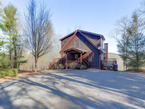 Gorgeous Blue Ridge Mountain Retreat Deck and View!