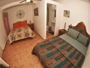 Hostal Casa Blanca