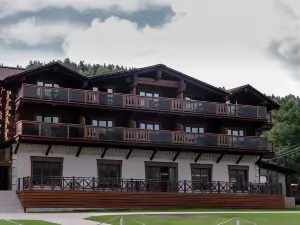 Tayga&Ozero Hotel
