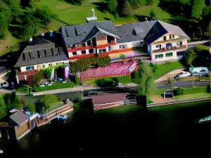 Landhotel Grünberg am See