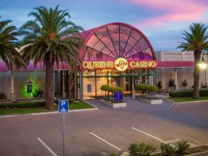 Queens Casino and Hotel