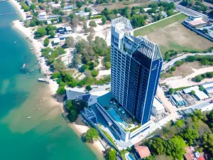 S Sriracha Hotel & Residence