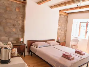 Oltre l'Arco