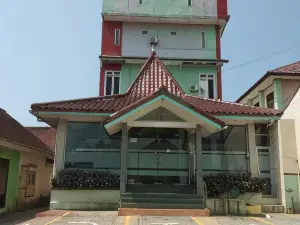 OYO 2611 Hotel Krui Syariah