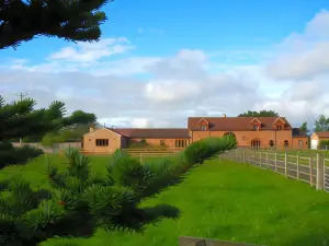 The Stables at the Vale