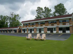 Ramada by Wyndham Jacksons Point
