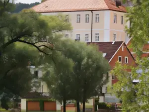 Schloss Raitenbuch