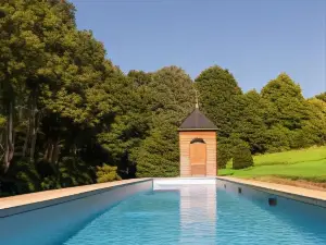 Villa-A