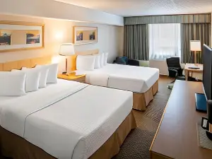 Quality Inn and Suites Montreal East