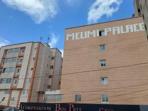 Hotel Meumi Palace
