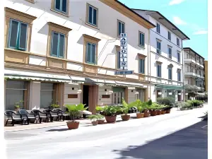 スマート ホテル バルトリーニ