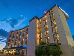 Coast Discovery Inn