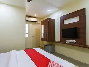 Hotel Ratan Delux