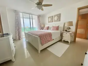 @Marbella Fabulous 3Br &3ba Pool and Beach