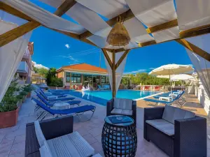 Kozanos Suites with Private Pool