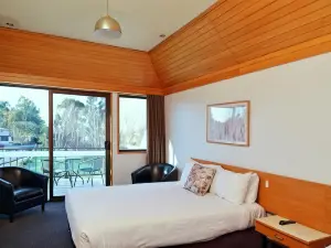 Rosebank Lodge