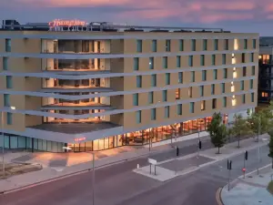 Hampton by Hilton Ashford International