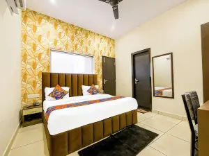 FabHotel Royal Regency I