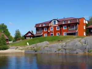 Dlinniy Bereg Hotel
