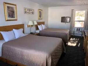 버짓 호스트 인 아이언우드