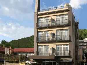 Shimaya