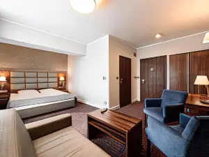 Hotel Nowy Dwór