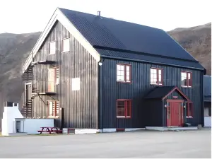 Basecamp Frich`s Hjerkinn