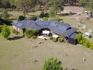 Fullcircle Farm Bed & Breakfast