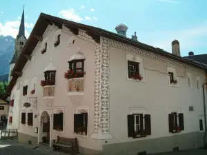 Hotel Engiadina