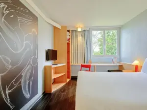 Ibis Dieppe Val Druel
