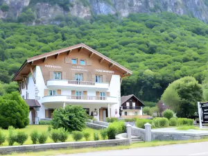 Logis Hôtel le Relais du Mont Blanc