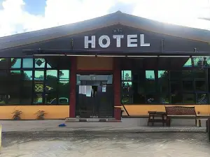 Lily Budget Hotel