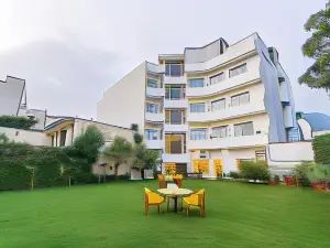 Bloom Hotel Katra