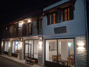 Thiamis Guesthouse