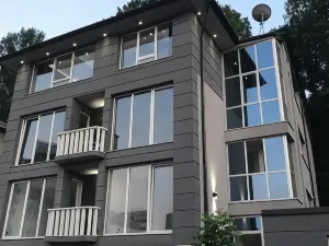 Apartment Ajla