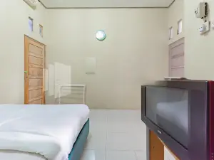 Ana Guest House Syariah Mitra RedDoorz