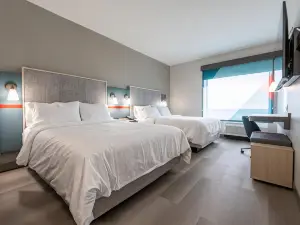 Avid Hotel Kalamazoo East