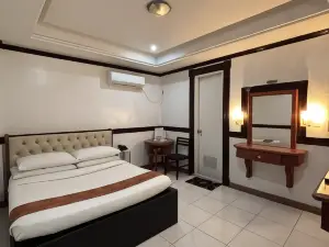 Golden Palace Hotel