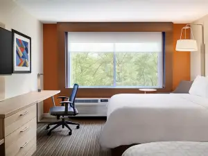 Holiday Inn Express & Suites - Watertown, an IHG Hotel
