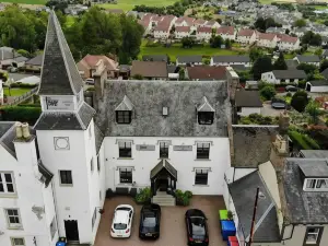 The Tower Gastro Pub & Apartments