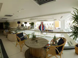 French Hotel
