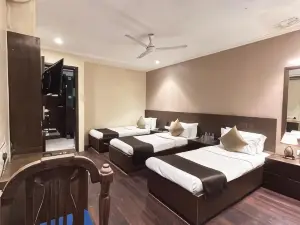 Gulf Hotel Colaba