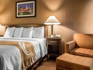 Quality Inn Elgin I-90
