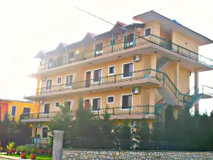 Hotel Athina