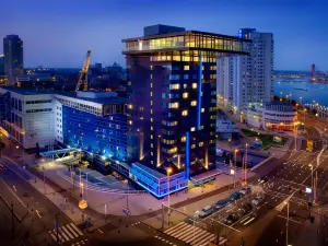 DoubleTree by Hilton Rotterdam Centre
