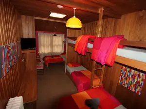 Bunkhouse Motel