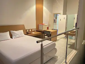 Motel MEDITERRÂNEO