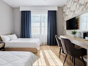 Demidovy Hotel