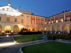 Villa Fenaroli Palace Hotel