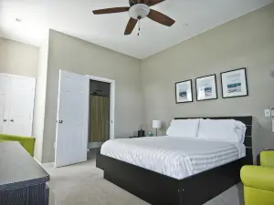 Haven Point Inn